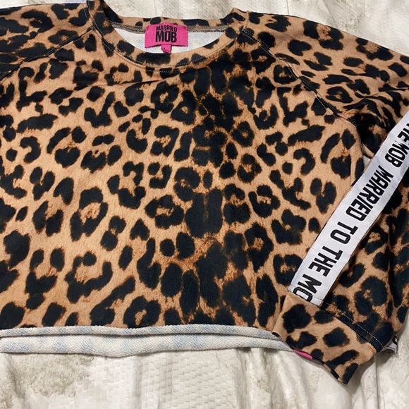 Top - Picture 3 of 4